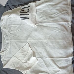 Victoria's Secret Victoria T Shirt SM NIP